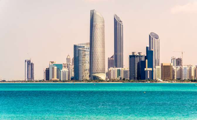 De skyline van Abu Dhabi