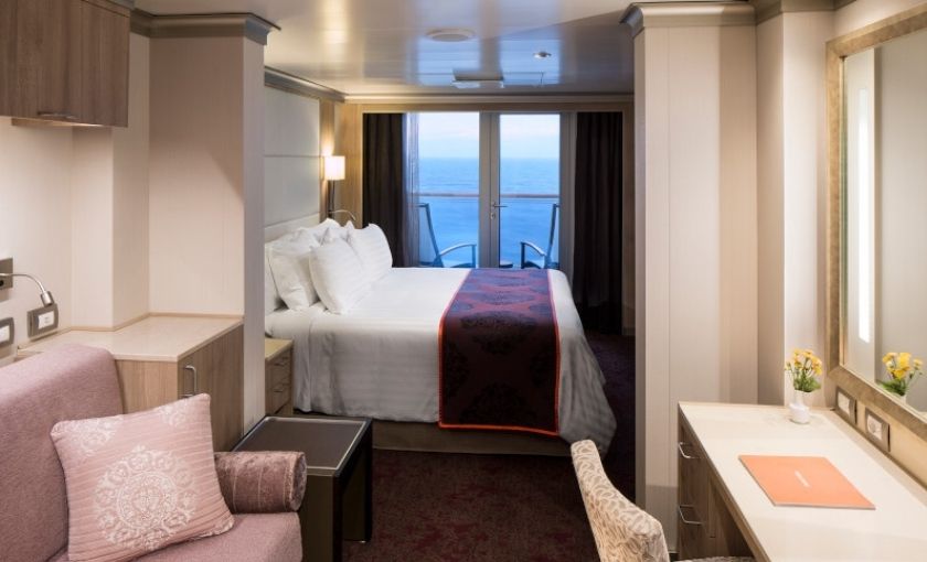 Holland America Line Vista Suite AS