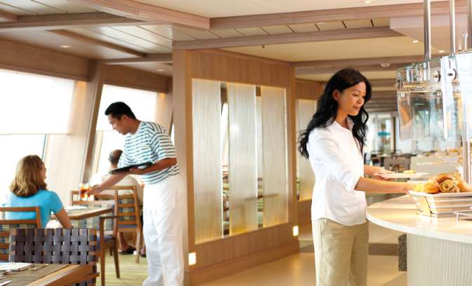 Café Lido van Crystal Symphony