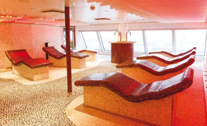 Tepidarium bedden op de Costa Diadema