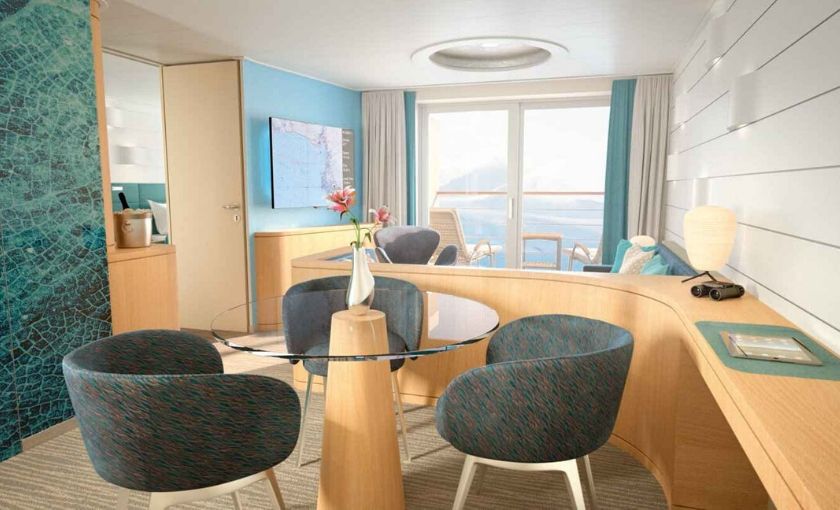 Hanseatic Inspiration suite lounge
