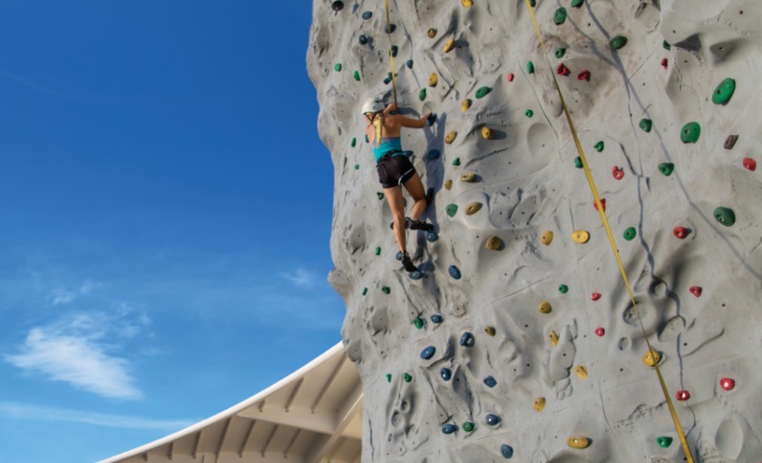 Klimmuur op de Adventure of the seas