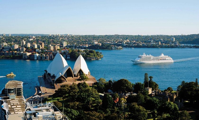 Silver Whisper exterior